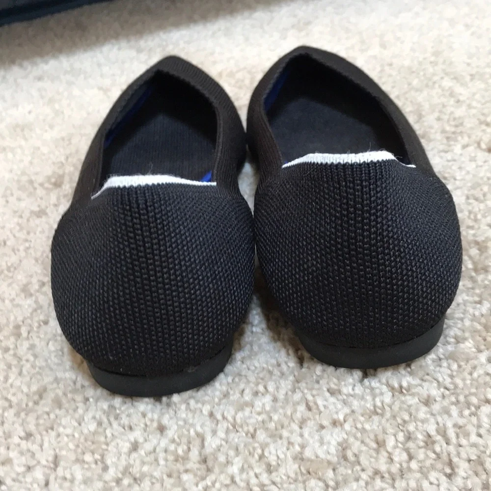 ROTHY'S Size 6.5 black pointed toe flats